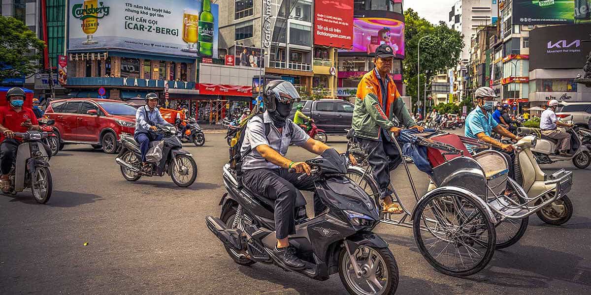 Traffic Rules and Regulations in Vietnam